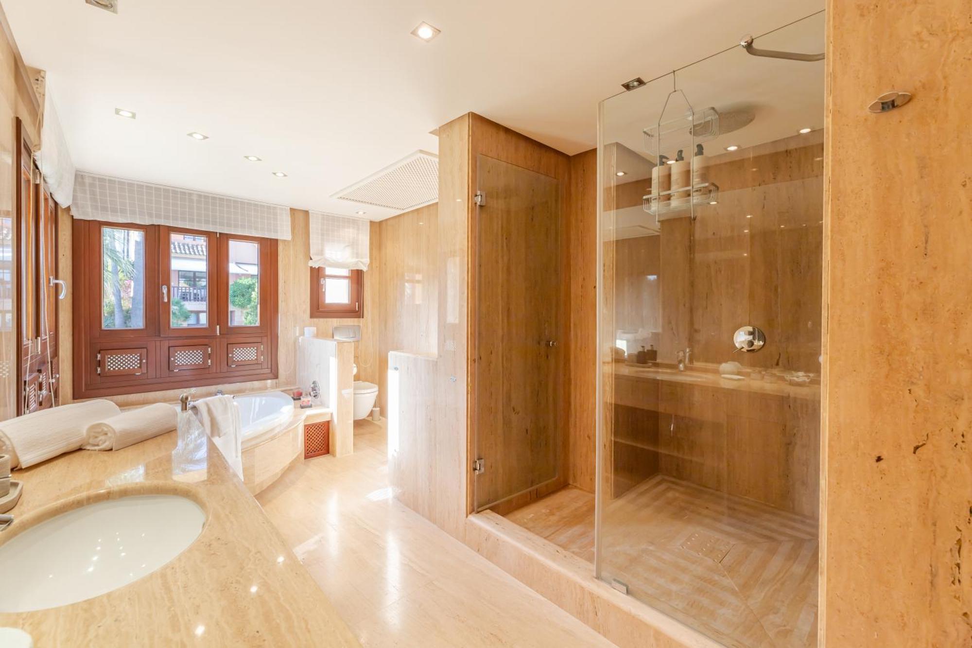 Villa Capellania Bliss By Kura Homes Marbella